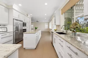 6077 Firwood Row, La Jolla, CA 92037 - Photo 7