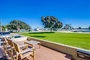 3686 Bayside Walk, San Diego, CA 92109 - Photo 5