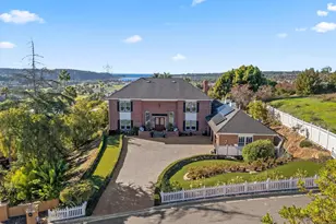 2915 Managua Pl, Carlsbad, CA 92009 - Photo 9