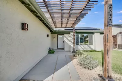  9050 Capricorn Way, San Diego, CA 92126 - Photo 5