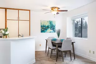 9705 Mesa Springs Way, San Diego, CA 92126 - Photo 17