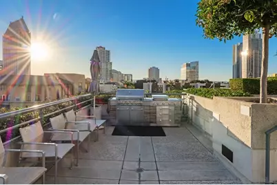  700 Front St #2701, San Diego, CA 92101 - Photo 47