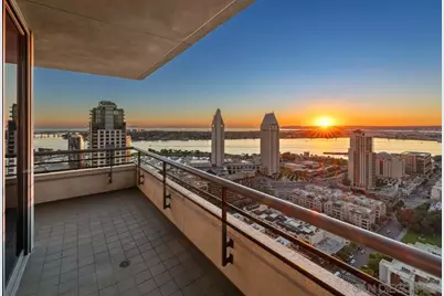  700 Front St #2701, San Diego, CA 92101 - Photo 63