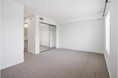  801 W Hawthorn St #203, San Diego, CA 92101 - Photo 15