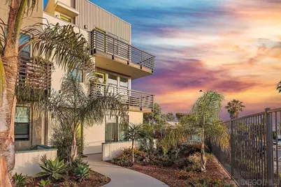  1557 Vista Del Mar Way #3, Oceanside, CA 92054 - Photo 1