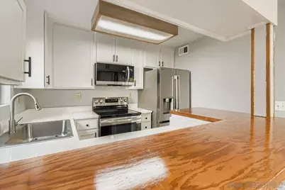  11313 Avenida De Los Lobos #B, San Diego, CA 92127 - Photo 13