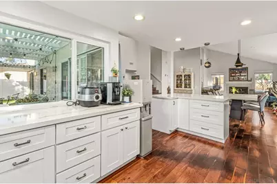  10831 Ironwood Rd, San Diego, CA 92131 - Photo 9