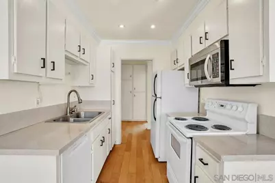  8665 Lake Murray Blvd #14, San Diego, CA 92119 - Photo 3