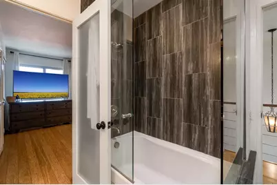  3290 Loma Riviera Dr, San Diego, CA 92110 - Photo 25