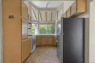  31060 Corte Anza, Temecula, CA 92592 - Photo 9