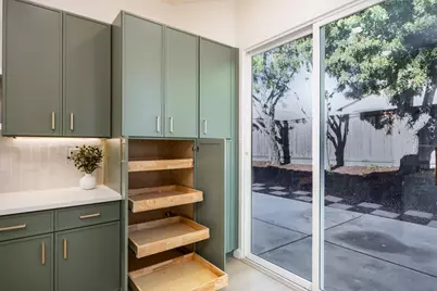  1789 Clydesdale Ct, Oceanside, CA 92057 - Photo 9