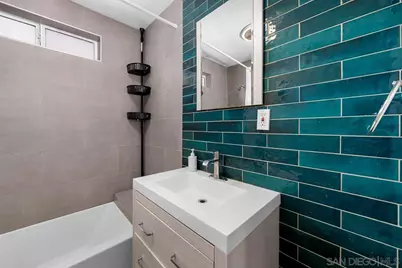  325 S 30th St, San Diego, CA 92113 - Photo 17