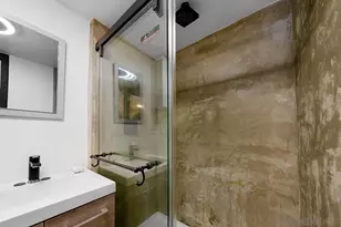 325 S 30th St, San Diego, CA 92113 - Photo 31