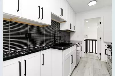  5465 Encina Dr, San Diego, CA 92114 - Photo 7