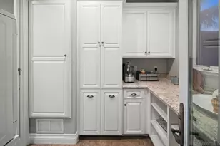 861 B Ave, Coronado, CA 92118 - Photo 27