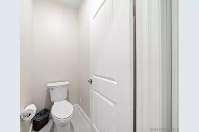  542 Adobe Estates Dr, Vista, CA 92083 - Photo 29