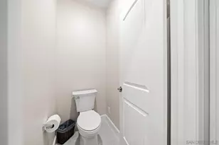 542 Adobe Estates Dr, Vista, CA 92083 - Photo 29