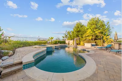  542 Adobe Estates Dr, Vista, CA 92083 - Photo 3