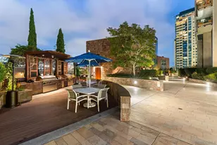 645 Front St, San Diego, CA 92101 - Photo 57