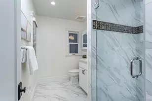 1004 10th St, Coronado, CA 92118 - Photo 19