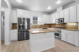 16914 Torbett Ln, San Diego, CA 92127 - Photo 3