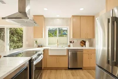  6759 Paseo Del Vista, Carlsbad, CA 92009 - Photo 5