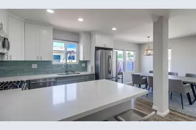  3484 Armstrong St, San Diego, CA 92111 - Photo 15