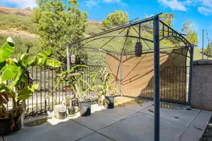 460 Chardonnay Ct, San Marcos, CA 92069 - Photo 35