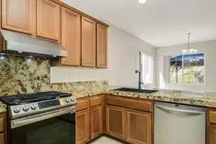 460 Chardonnay Ct, San Marcos, CA 92069 - Photo 7