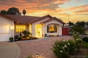 1935 Cresthaven Dr, Vista, CA 92084 - Photo 5