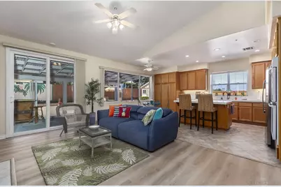  1935 Cresthaven Dr, Vista, CA 92084 - Photo 7