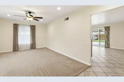  10856 Parkdale Ave, San Diego, CA 92126 - Photo 7