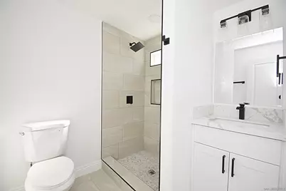  2760 Gwynne Avenue, National City, CA 91950 - Photo 29