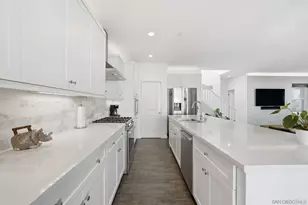 8337 Summit Way, San Diego, CA 92108 - Photo 7