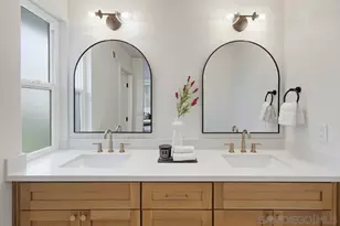 5580 Caminito Consuelo, La Jolla, CA 92037 - Photo 23