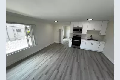  525 S Freeman St, Oceanside, CA 92054 - Photo 3