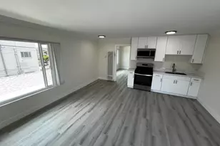 525 S Freeman St, Oceanside, CA 92054 - Photo 3