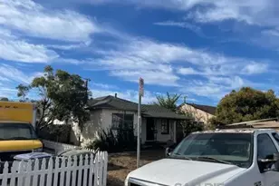 430 W Fir Ave, Oxnard, CA 93033 - Photo 1