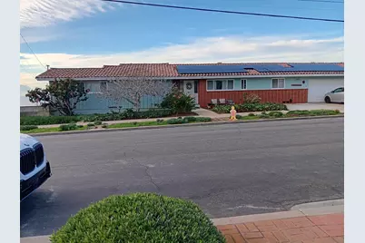  1060 Alexandria Dr, San Diego, CA 92107 - Photo 1