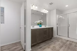 264 Camellia Wy, Vista, CA 92083 - Photo 7