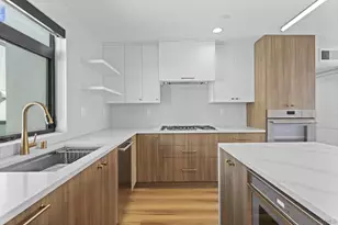 809 Seacoast Dr, Imperial Beach, CA 91932 - Photo 9