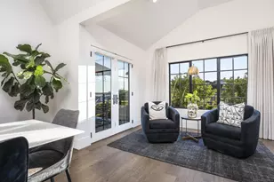 1455 Clove St, San Diego, CA 92106 - Photo 9