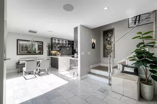 911 9th St, Coronado, CA 92118 - Photo 5