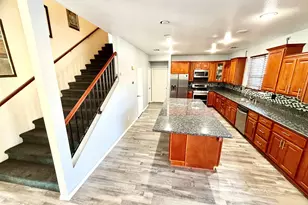 5873 Montery Pl, Palmdale, CA 93552 - Photo 9