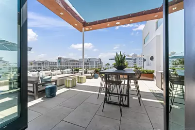  355 N Cleveland Street, Oceanside, CA 92054 - Photo 15