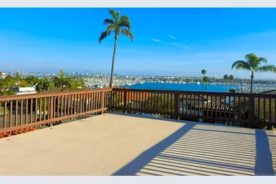  858 Rosecrans St, San Diego, CA 92106 - Photo 5