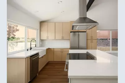  5522 Bloch St, San Diego, CA 92122 - Photo 9