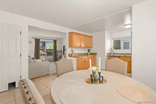 2528 White Oak Pl, Escondido, CA 92027 - Photo 9