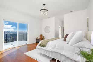 7901 Avenida Kirjah, La Jolla, CA 92037 - Photo 13