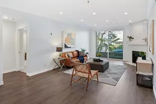 2445 Brant St, San Diego, CA 92101 - Photo 3